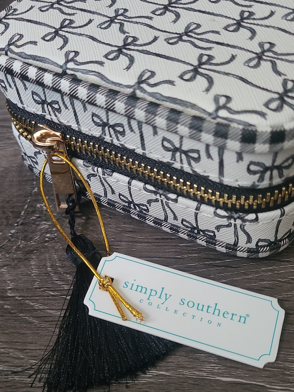 Simply Southern Black and White Striped Floral Jewelry Case With Black Tossle - Picture 2 of 5